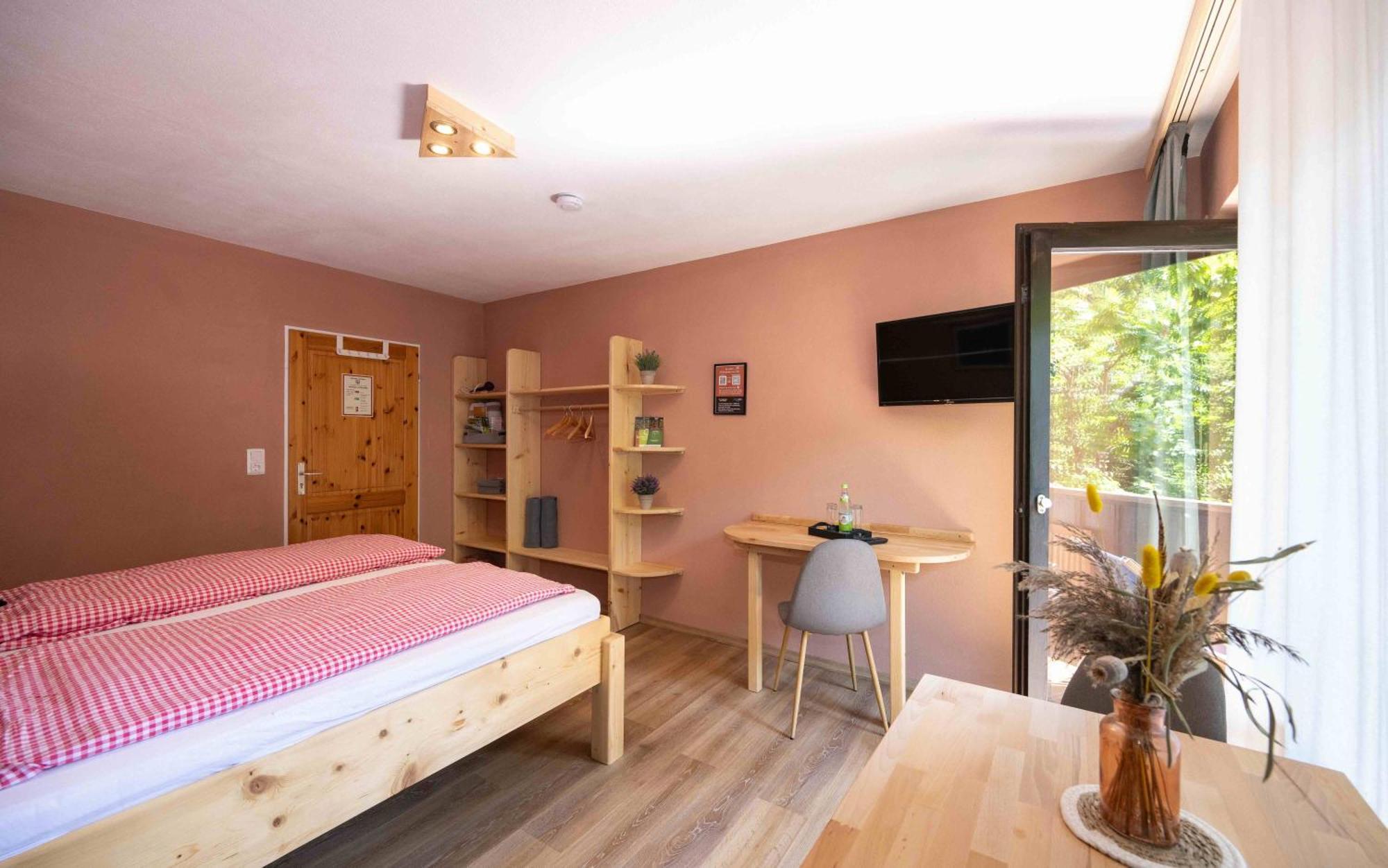Talstation Heumoederntal Hotel Treuchtlingen Buitenkant foto